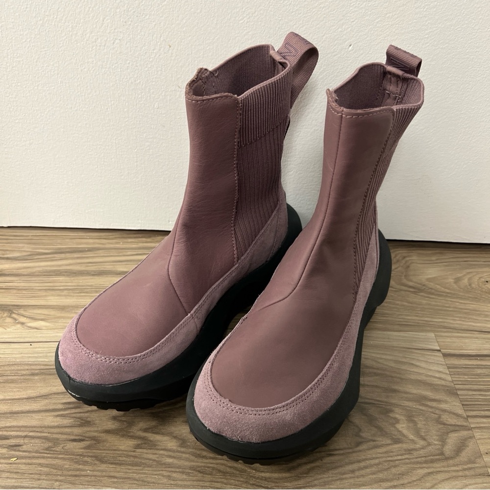 The North Face Halseigh Knit Winter Platform Leather Boots Women's Sizes NWOB
